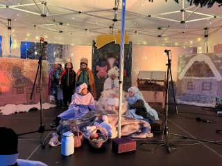 Živý betlém a rozsvícení vánočního stromečku